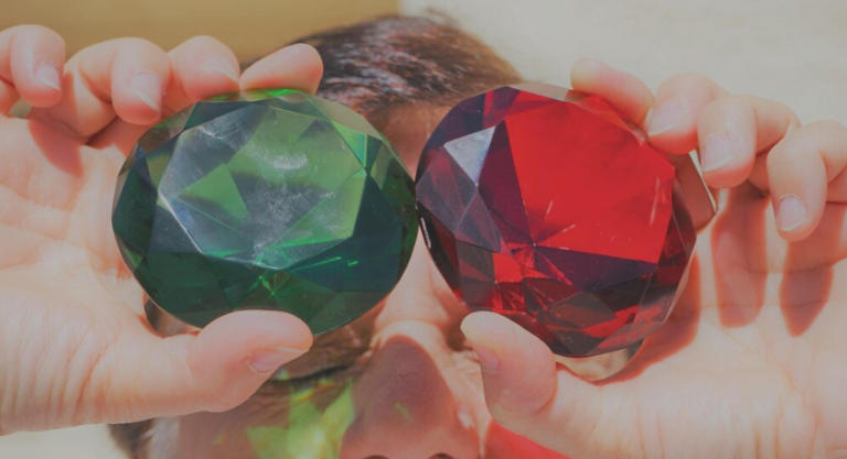 The Intersection of Innovation and Tradition in Modern Gem Design