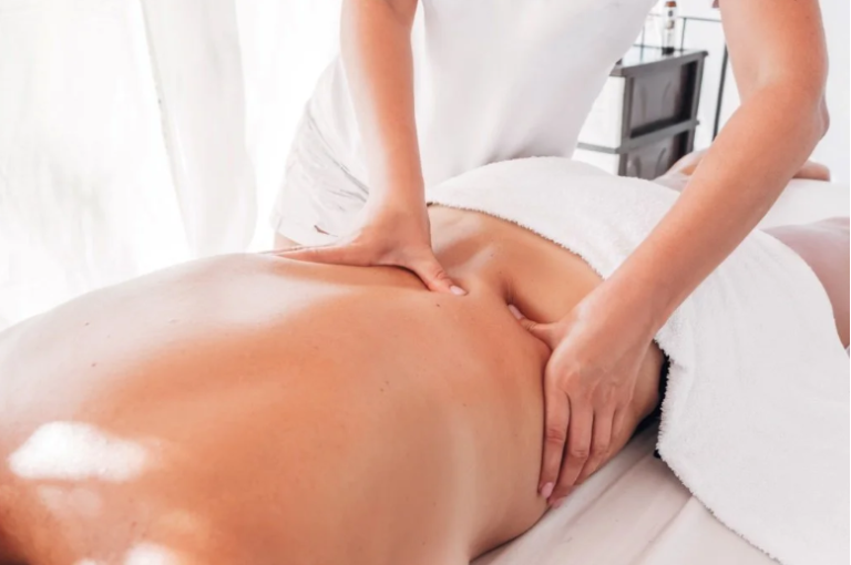 5 Key Advantages of a Massage for Back Pain